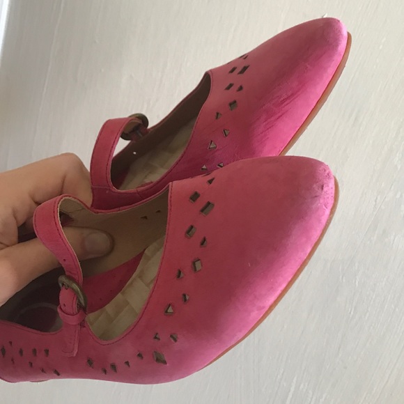 Born pink perforated leather Mary Jane flats 8.5 - Picture 3 of 6